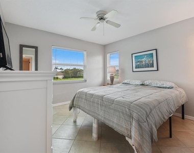 449 Royal Poinciana - Photo Thumbnail 12