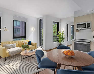 130 Hope Street - Photo Thumbnail 1