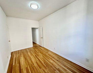 205 West 91st Street - Photo Thumbnail 9