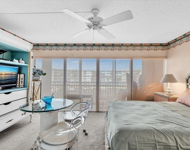 1537 E Hillsboro Boulevard - Photo Thumbnail 33