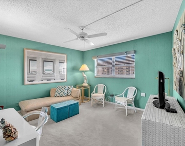 1537 E Hillsboro Boulevard - Photo Thumbnail 36