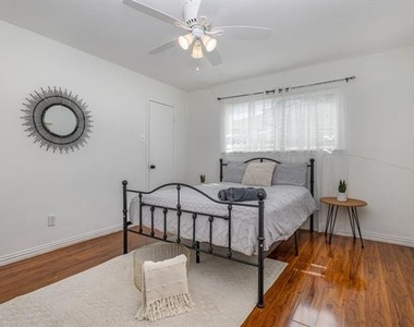 2404 Crestview Circle - Photo Thumbnail 19