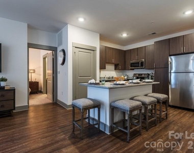 1021 Glenn Valley Lane - Photo Thumbnail 14