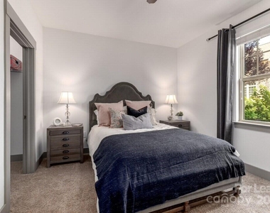 1021 Glenn Valley Lane - Photo Thumbnail 20