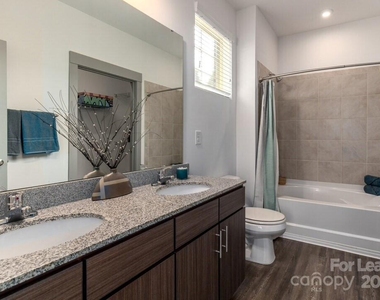 1021 Glenn Valley Lane - Photo Thumbnail 18