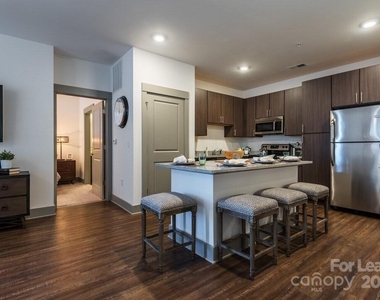 1021 Glenn Valley Lane - Photo Thumbnail 12