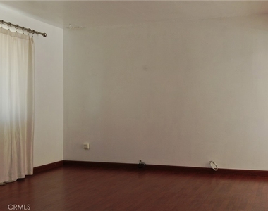332 Date Ave - Photo Thumbnail 5