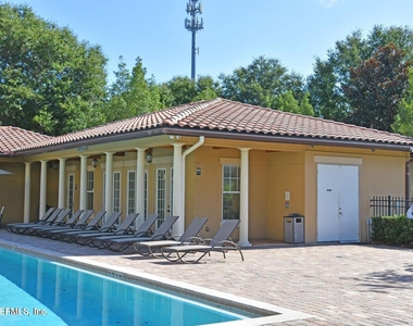 4300 South Beach Parkway - Photo Thumbnail 11