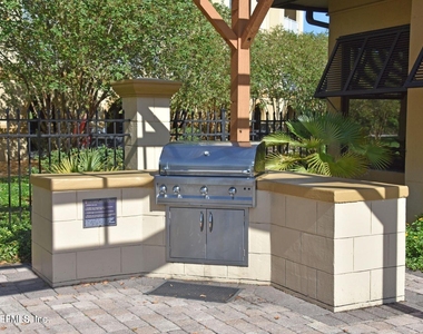 4300 South Beach Parkway - Photo Thumbnail 14