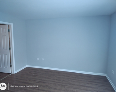 2367 E 70th Place - Photo Thumbnail 20