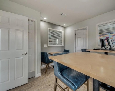 7610 Cameron Rd - Photo Thumbnail 32