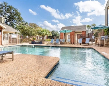7610 Cameron Rd - Photo Thumbnail 23