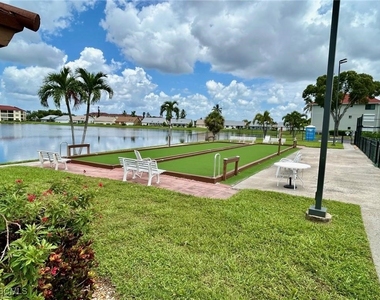 11110 Caravel Circle - Photo Thumbnail 13