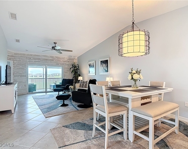 15960 Grassland Lane - Photo Thumbnail 11