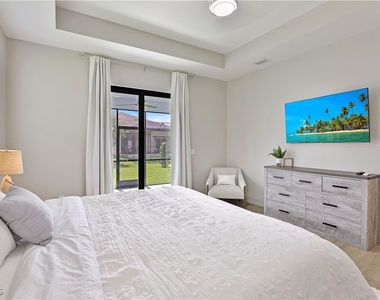 217 Nw 36th Avenue - Photo Thumbnail 12