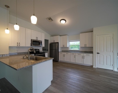 1502 Scholar Court - Photo Thumbnail 3