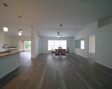 1502 Scholar Court - Photo Thumbnail 6