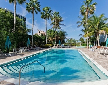 4751 Gulf Shore Boulevard N - Photo Thumbnail 31