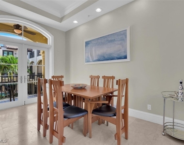 684 10th Avenue S - Photo Thumbnail 11