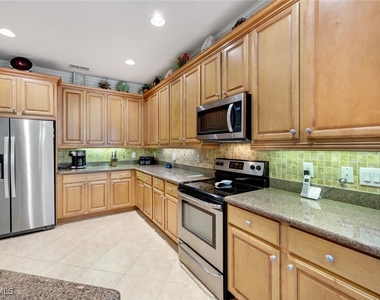 28495 Altessa Way - Photo Thumbnail 4