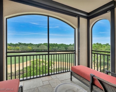 2543 Marquesa Royale Lane - Photo Thumbnail 27