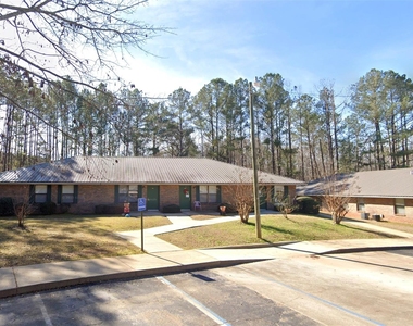 125 Robin Road - Photo Thumbnail 1