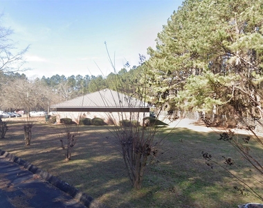125 Robin Road - Photo Thumbnail 4
