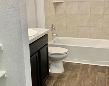 21310 Riverdew Drive - Photo Thumbnail 10