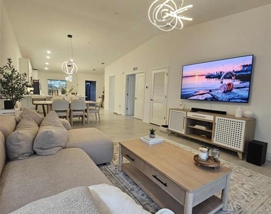 17470 Opal Sand Drive - Photo Thumbnail 9