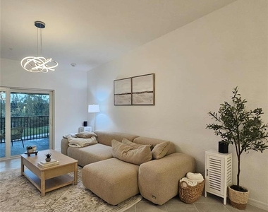 17470 Opal Sand Drive - Photo Thumbnail 12