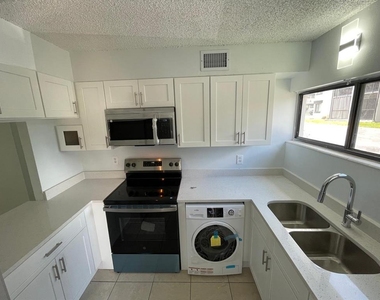 1108 Bartow Road - Photo Thumbnail 3
