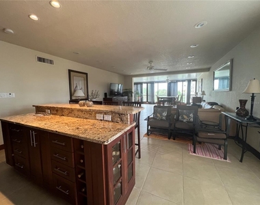 3220 Southshore Drive - Photo Thumbnail 10