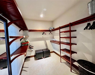 3220 Southshore Drive - Photo Thumbnail 20