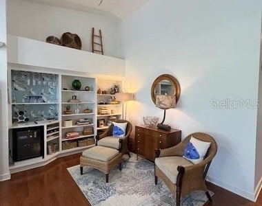 5270 Hyland Hills Avenue - Photo Thumbnail 6