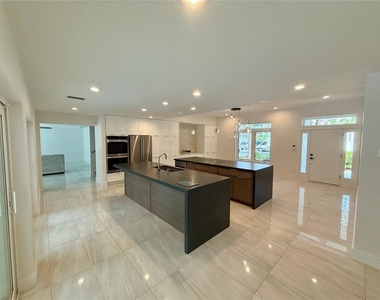 1359 Harbor Drive - Photo Thumbnail 6