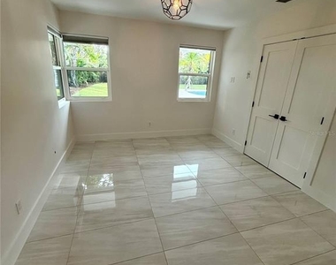 1359 Harbor Drive - Photo Thumbnail 44