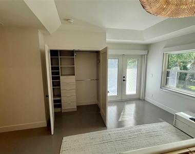 1359 Harbor Drive - Photo Thumbnail 21
