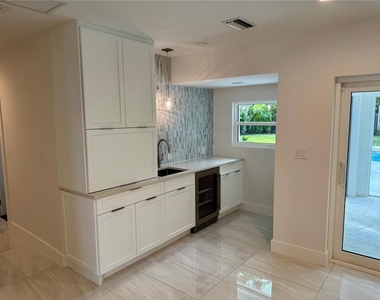 1359 Harbor Drive - Photo Thumbnail 12