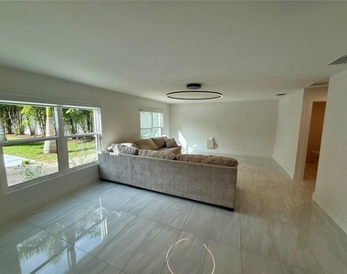 1359 Harbor Drive - Photo Thumbnail 16