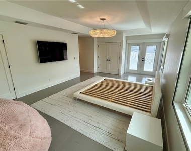 1359 Harbor Drive - Photo Thumbnail 19