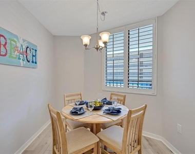 5880 Midnight Pass Road - Photo Thumbnail 16