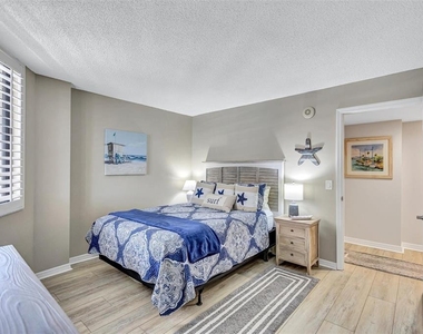 5880 Midnight Pass Road - Photo Thumbnail 25