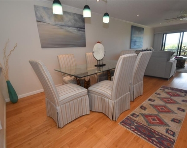 1520 Pelican Point Drive - Photo Thumbnail 4
