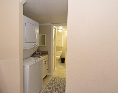 3700 S Osprey Avenue - Photo Thumbnail 12