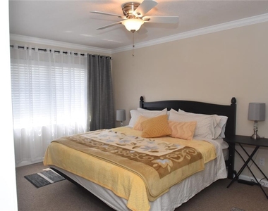 3700 S Osprey Avenue - Photo Thumbnail 8