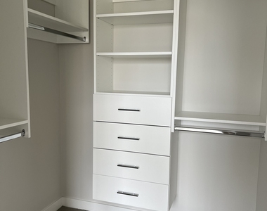 467 West Avenue - Photo Thumbnail 10