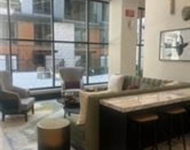 467 West Avenue - Photo Thumbnail 19