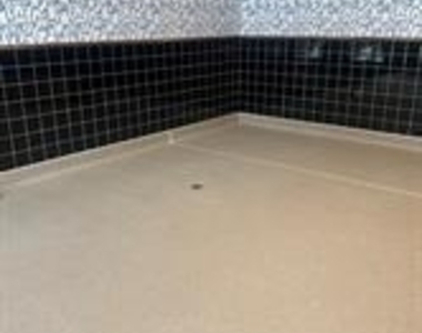 467 West Avenue - Photo Thumbnail 24