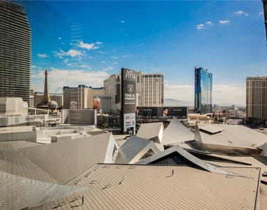 3726 Las Vegas Boulevard - Photo Thumbnail 40