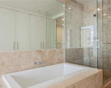 3726 Las Vegas Boulevard - Photo Thumbnail 12